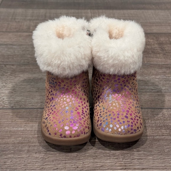 Ugg Jorie Spots Metallic Rainbow Shimmering Lined Sheepskin Boot Baby SZ 4/5 EUC - Picture 9 of 14